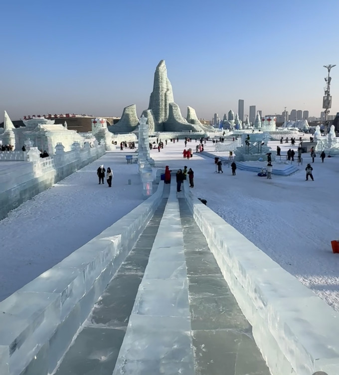 滑雪装备