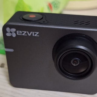 萤石S3运动相机实测：滑雪拍摄防抖超稳，4K画质媲美GoPro