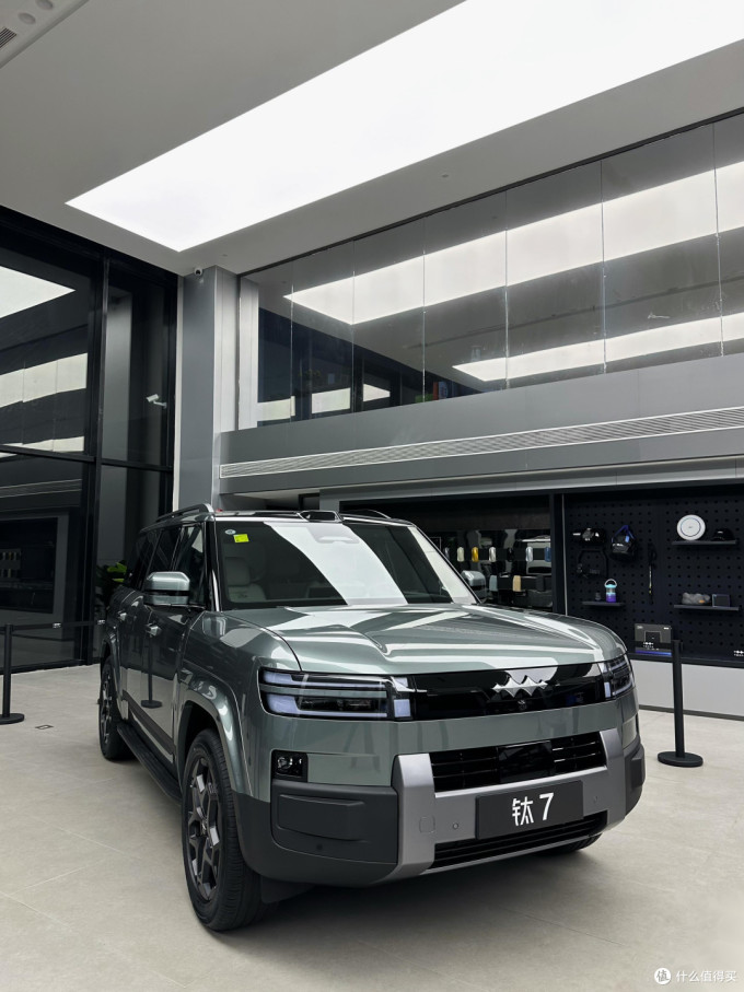 方程豹新能源车