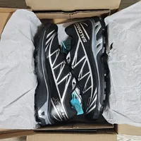 Salomon黑武士：通勤户外全能之选还是两头不讨好？用户真实体验大PK