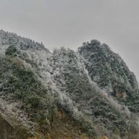 彭州冬日徒步选牛心山还是老鹰岩？58位用户真实体验告诉你答案