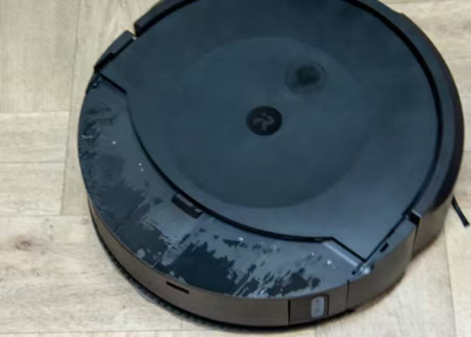 艾罗伯特扫地机器人