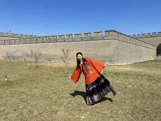 我也是有汉服的人啦！