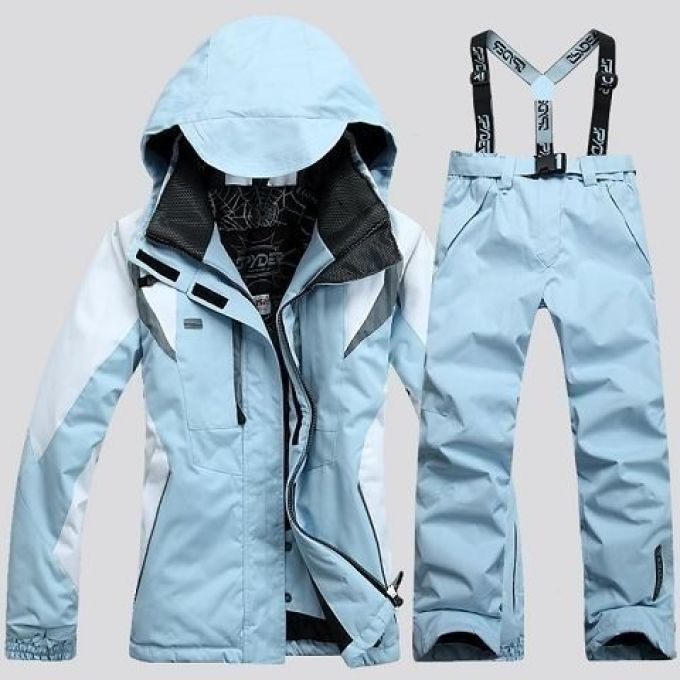滑雪服