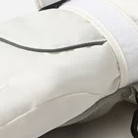 雪季滑雪“手”选神器！JEEP滑雪手套，保暖与便捷一手掌控