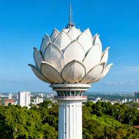 科伦坡莲花塔 vs 肉桂湖畔酒店？我们汇总了68位旅行达人的打卡建议