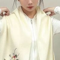 双旦暖心礼：上海故事绵羊毛围巾