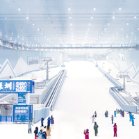 珠三角人狂喜！家门口坐拥全球最大室内滑雪场，深圳前海冰雪世界