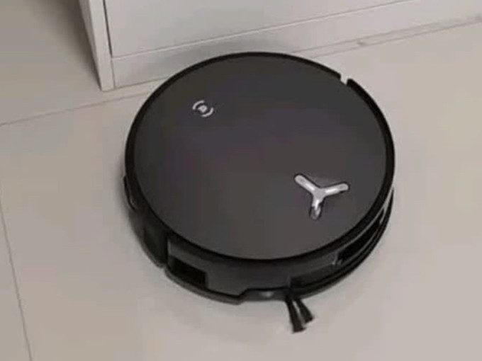 扫地机器人