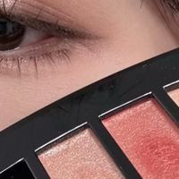 探索香奈儿眼影的独特魅力