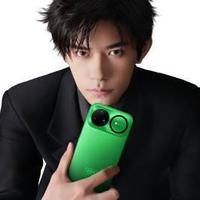 前后双红枫影像+6500mAh超大电池，nova 15 Ultra首发评测