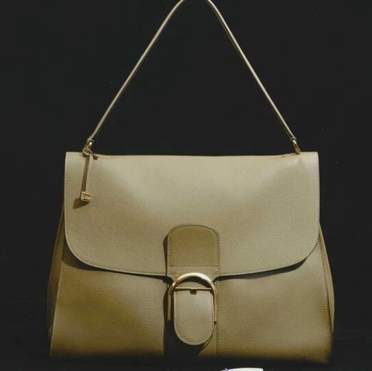 Delvaux如何用一只包撑起一座比利时王国？经典包Brillant推出Tempo系列更柔软更时髦也更难买？