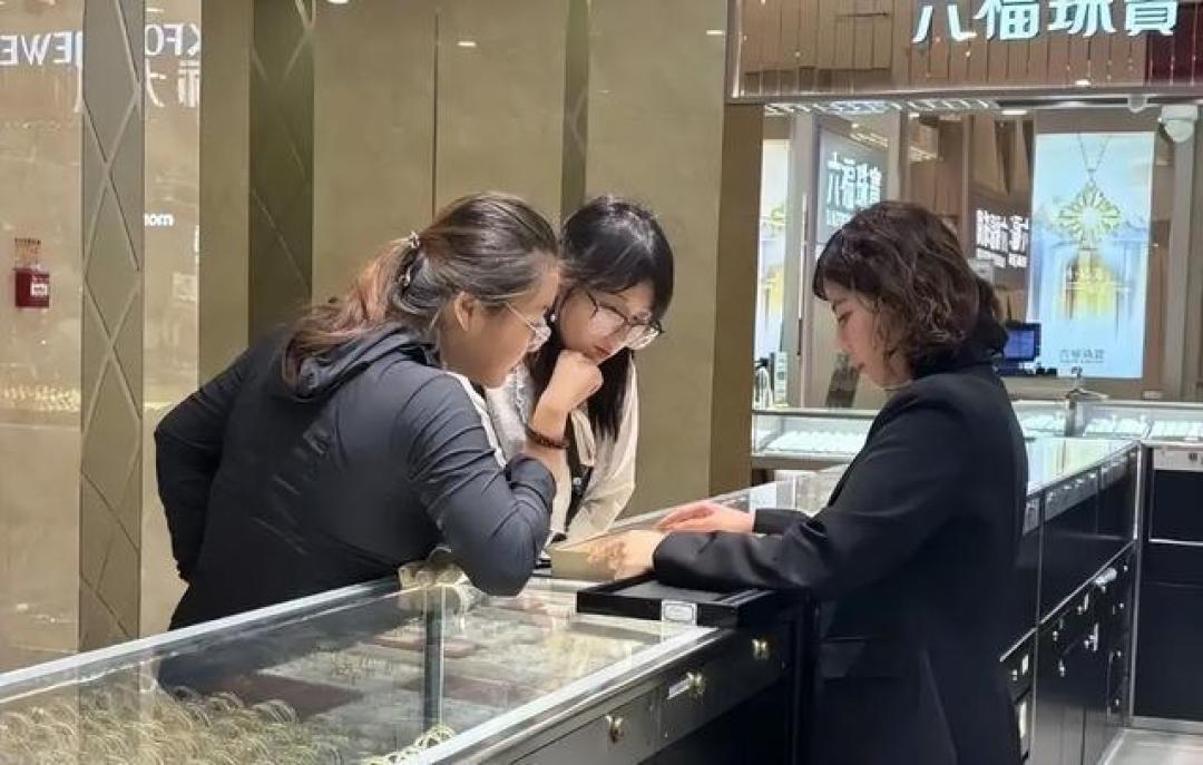 三亚免税买表算笔账:最高省数万,优惠组合拳怎么打?