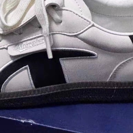 温暖冬日的冠军德训鞋