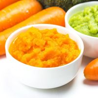 宝宝辅食：应季蔬菜更营养还是家常菜更实用？1000+用户观点大PK