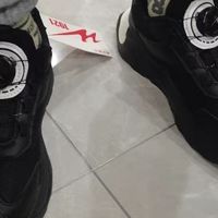 儿童双旦礼物，送孩子保暖和透气都兼备的鞋子。