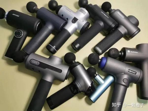 筋膜枪推荐2025：7款热门机型深度横评，麦瑞克、米家、海博艾斯、纽崔亚 、飞利浦、赛锐康等品牌怎么选，运动后肌肉酸痛？健身党必看。