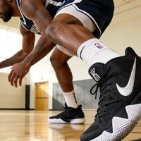 安踏欧文一代深度测评：实战与潮流双在线的诚意之作