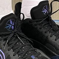 篮球鞋设计与性能分析