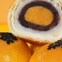 轩妈蛋黄酥实测：一口沦陷的中式点心天花板