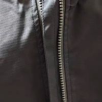 影视飓风轻量化夹克：通勤与轻户外的性价比之选