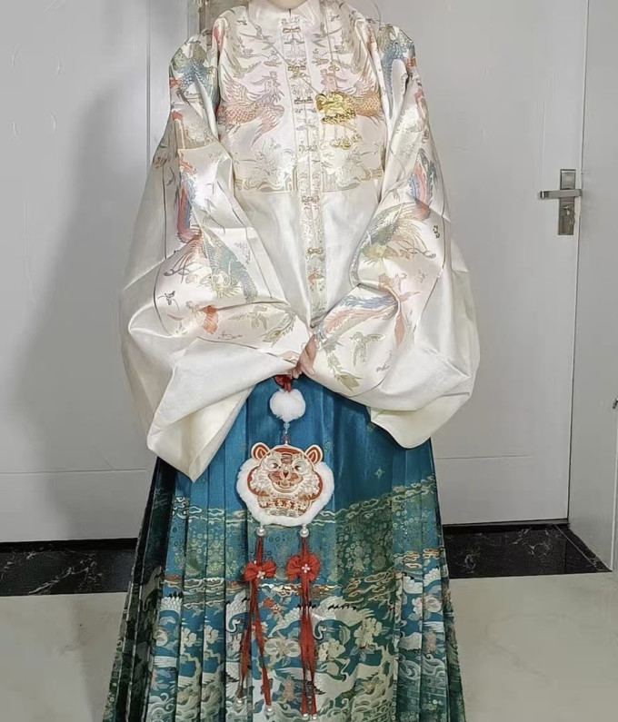 汉服