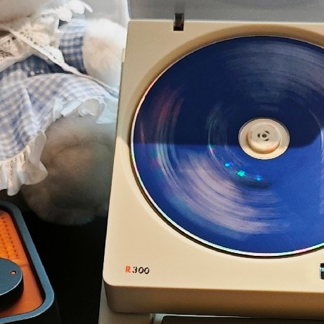 赛塔林CD机复古设计与实用体验