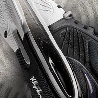 科技与情怀共生：安踏汤普森联名球鞋的突围之路