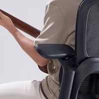 电竞椅西昊b300设计与舒适性探讨