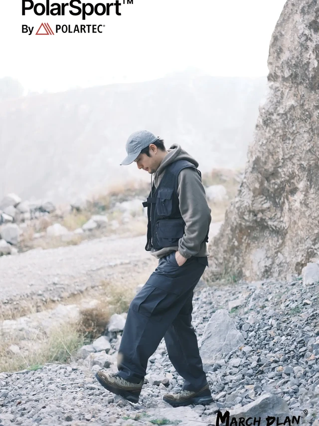 POLARTEC®PolarSport C200抓绒连帽卫衣外套