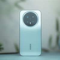 荣耀Magic8 RSR保时捷设计将发布：24GB内存+2亿像素潜望长焦
