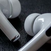 地铁早高峰，双倍降噪屏蔽熊孩子尖叫