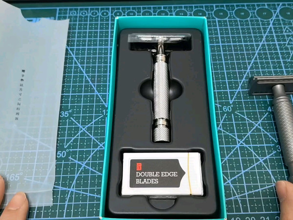 【湿剃杂谈】百利云刃开箱 新手友好的CNC？