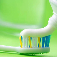 功能性牙膏真比普通牙膏好吗？1200+用户观点大碰撞