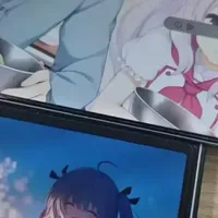 当年六千块的双屏安卓手机，如今沦为几百元的“洋垃圾”！