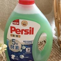 宝莹洗衣液守护四口之家