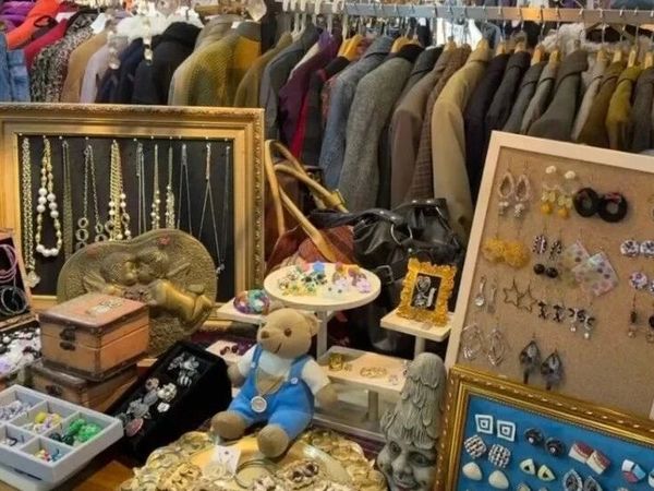 一人一店 | 藏在街角的时光匣子：一起来感受古着的魅力