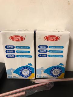 三元特品纯牛奶：纯粹营养升级生活