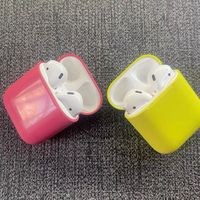 爆料称初代AirPods曾有彩壳设计，颜色类似iPhone 5c