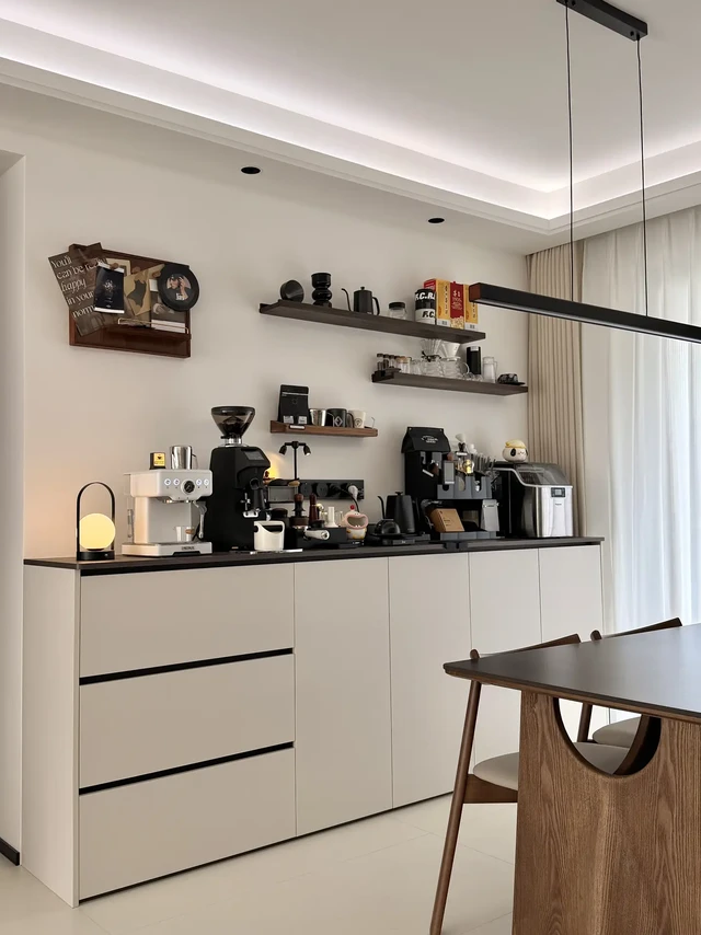 不到顶餐边柜布置|我家2m²的咖啡角好治愈☕️