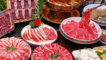 冬季暖锅沸腾，牛羊肉卷成餐桌新宠 ！