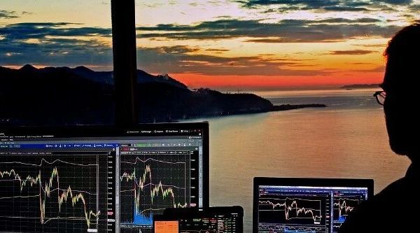 掘金贵金属行业的投资机会！