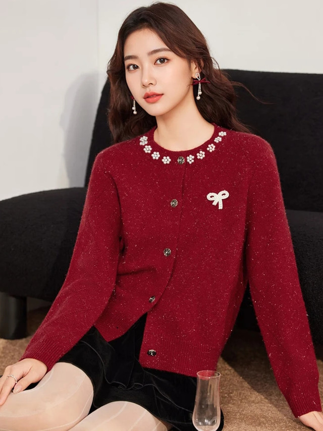 双旦温柔氛围感 我的爱依服红色法系针织毛衣外套