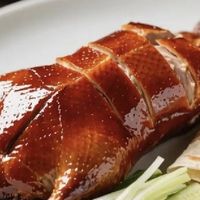 舌尖上的年度美食盘点:那些让人回味无穷的美味瞬间——北京烤鸭