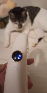 挂脖风扇轻巧便携解放双手