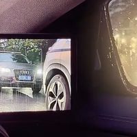 如何用电子后视镜破解“致盲”雨幕？