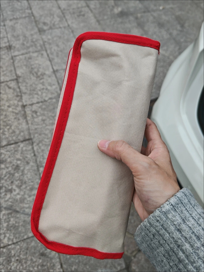 映调凳子椅子