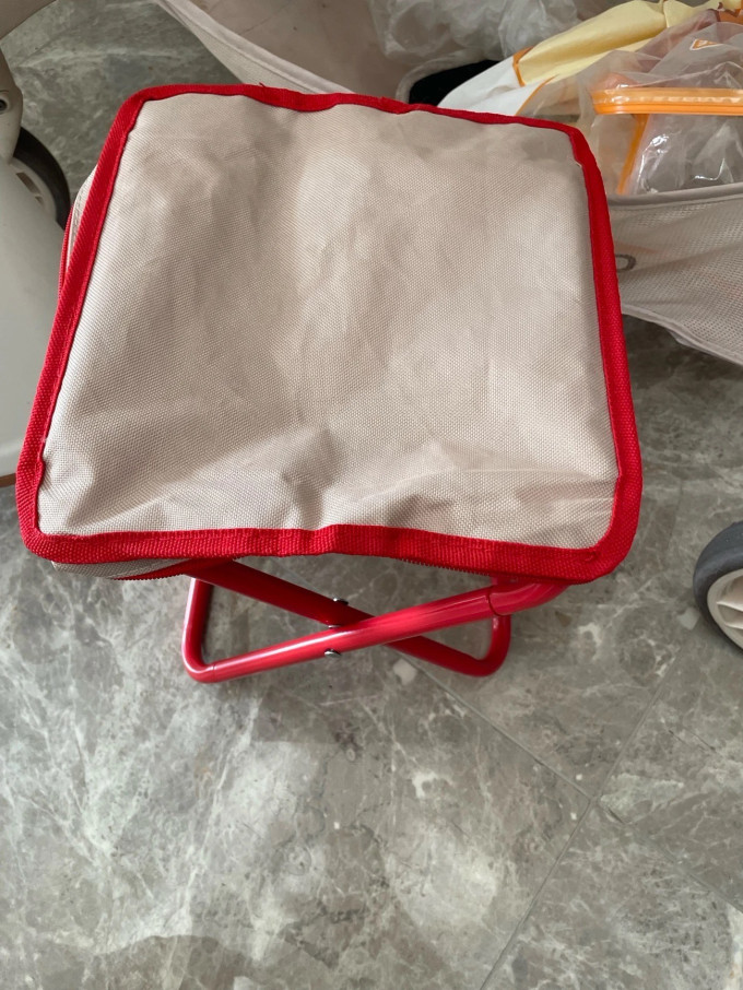 映调凳子椅子