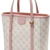 百丽女包：通勤复古风的实用美学