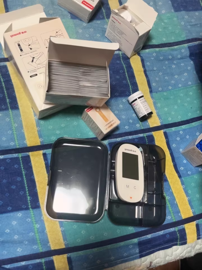 鱼跃血压计